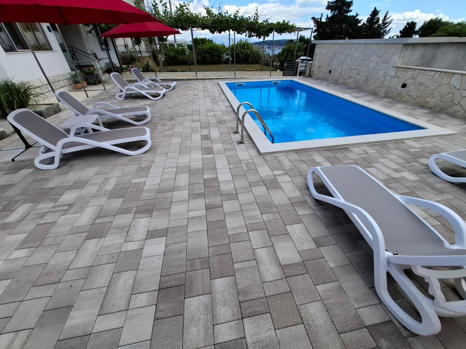 House Ana- For Quite And Relaxing Vacation